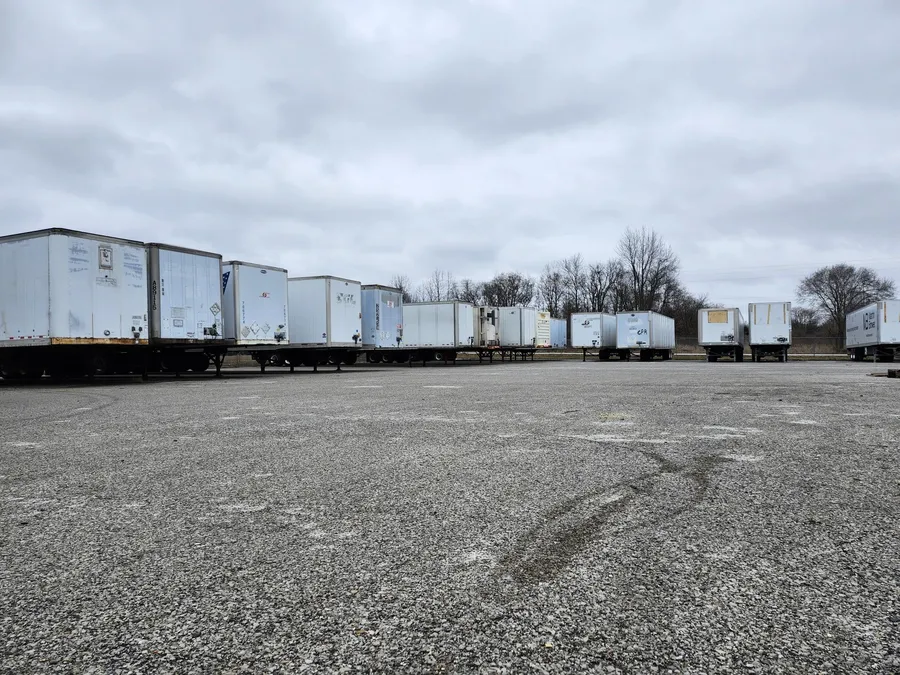 Rosnett Enterprises trailer yard at 5052 N 13th St Terre Haute Indiana